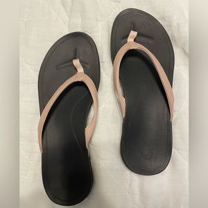 Olukai Ho’opio flip flops